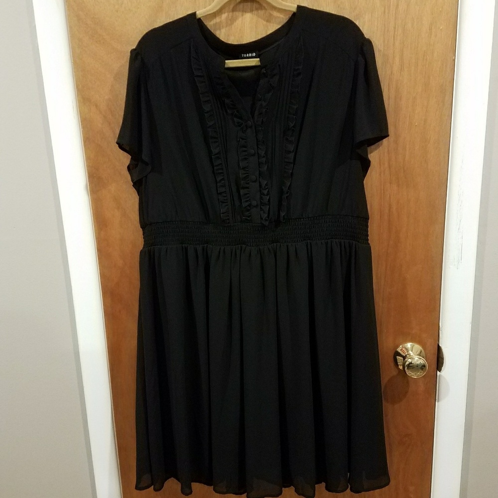Black torrid dress size 3